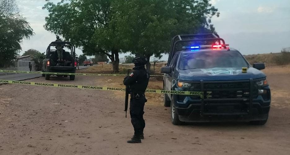 Encuentran a un hombre asesinado a balazos en la sindicatura de pericos