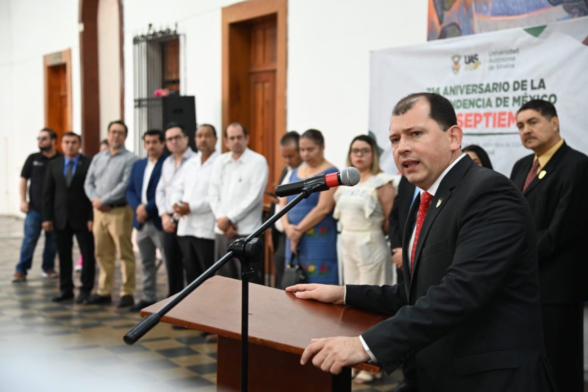 La UAS es la respuesta a situaciones y problemáticas de inseguridad como las que vive Sinaloa, por ello el llamado al pueblo a defender la autonomía universitaria, señala Robespierre Lizárraga