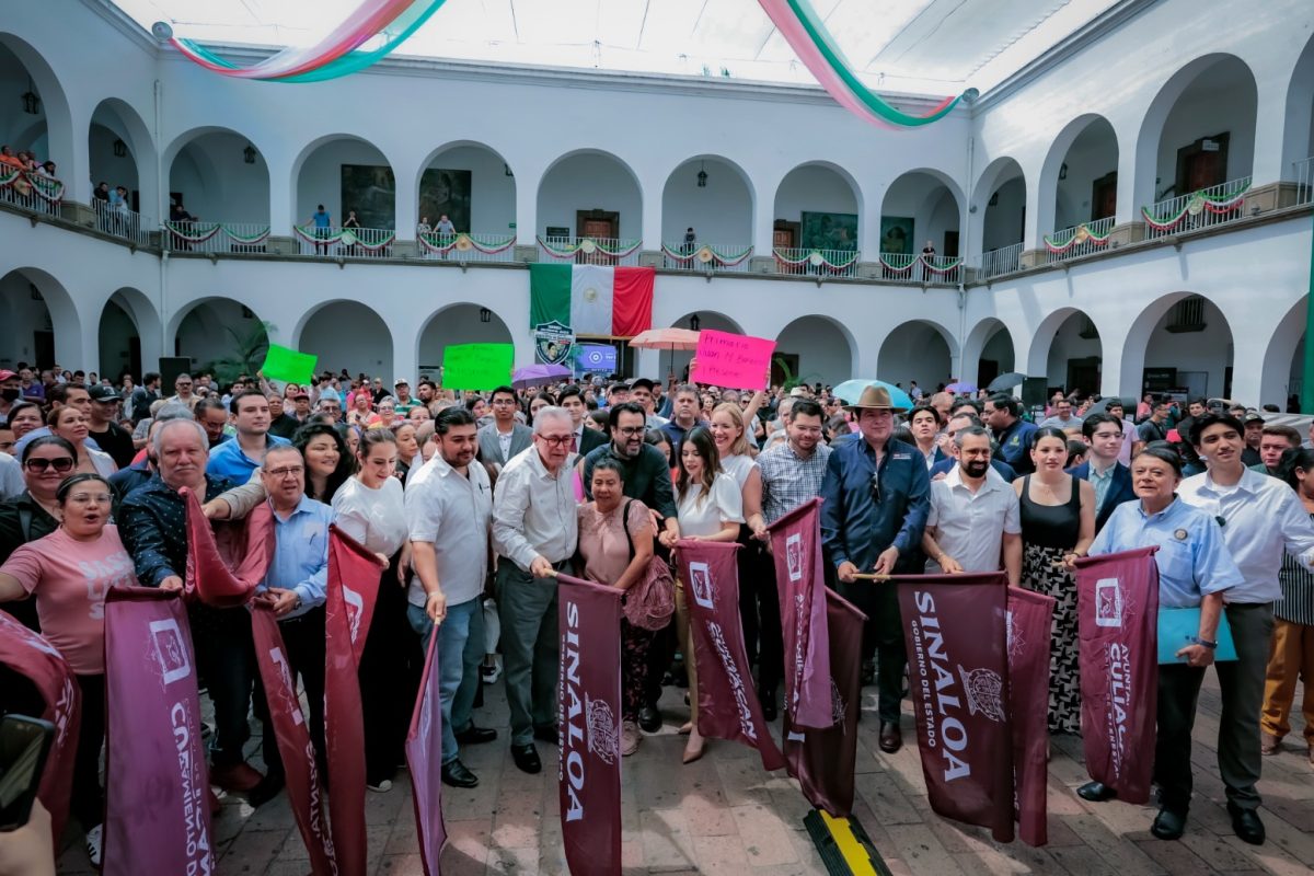 Rubén Rocha y Juan de Dios Gámez dan banderazo de inicio a 35 obras de pavimentación en calles de Culiacán