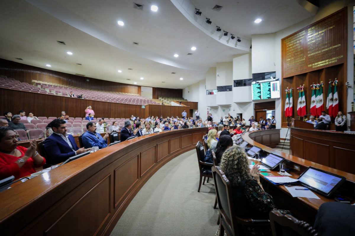 Bancada de Morena presidirá 20 comisiones en el Congreso del Estado; los diputados se comprometen a trabajar por el bien de Sinaloa