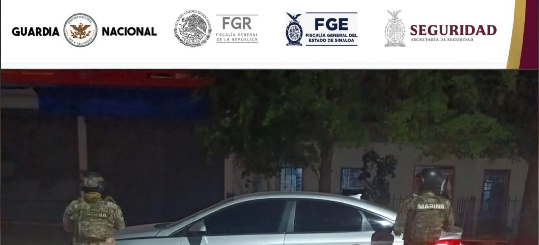 Grupo interinstitucional recupera vehículo con reporte de robo en Culiacán durante reconocimientos terrestres.