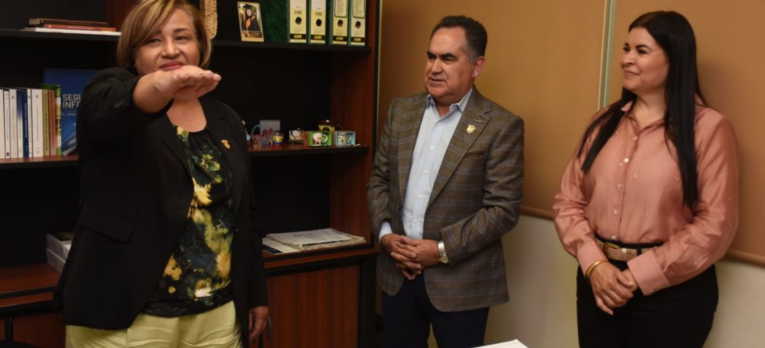 La administración del Rector Jesús Madueña Molina cumple con el principio de paridad de género universitarias rinden protesta.