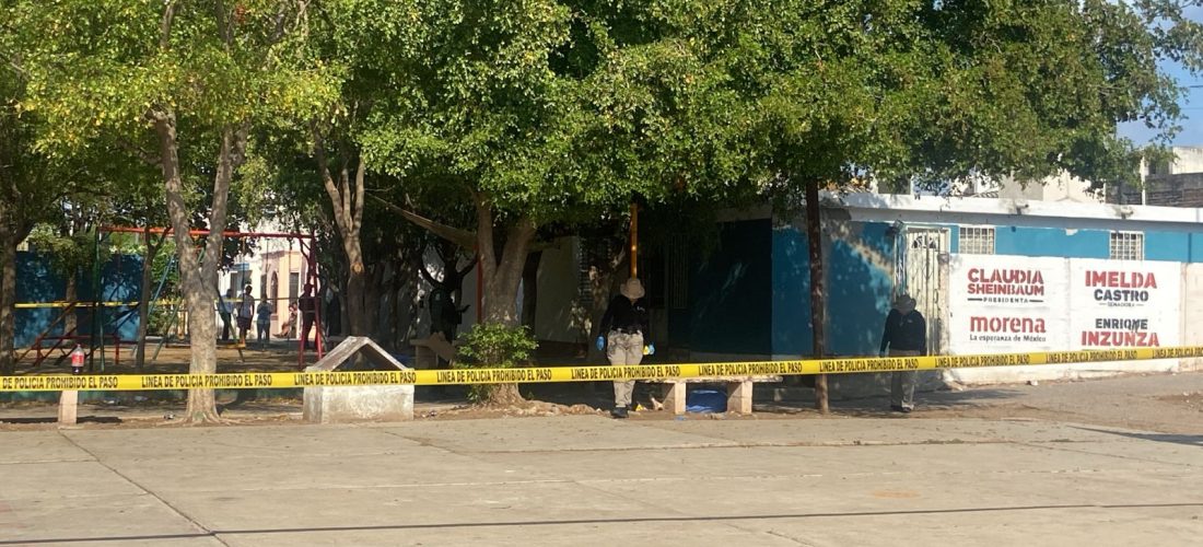 dos hombres fueron privado de la vida en el área recreativa de la Colonia Infonavit  barrancos