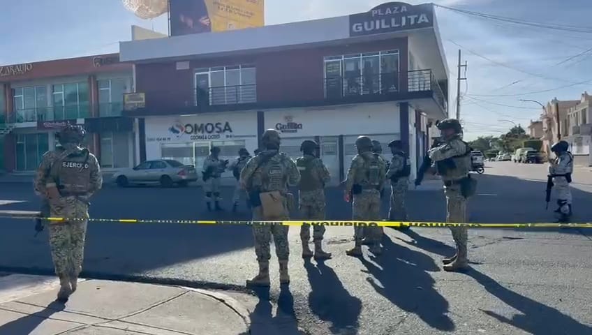 RAFAGUEAN LOCAL EN PLAZA DEL CENTRO DE CULIACÁN; NO HAY LESIONADOS