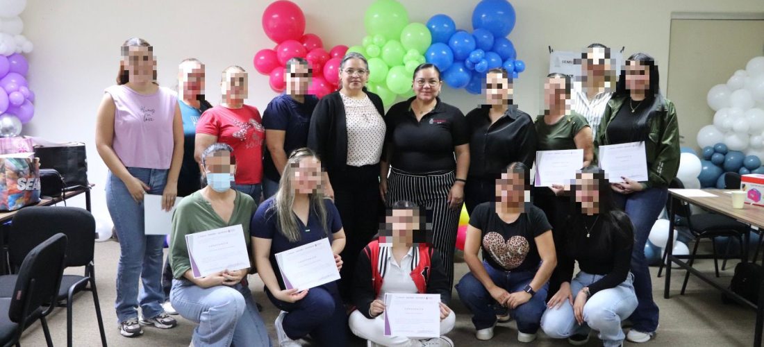 El CJM Sinaloa impulsa autonomía económica de mujeres a través de taller de decoración de eventos