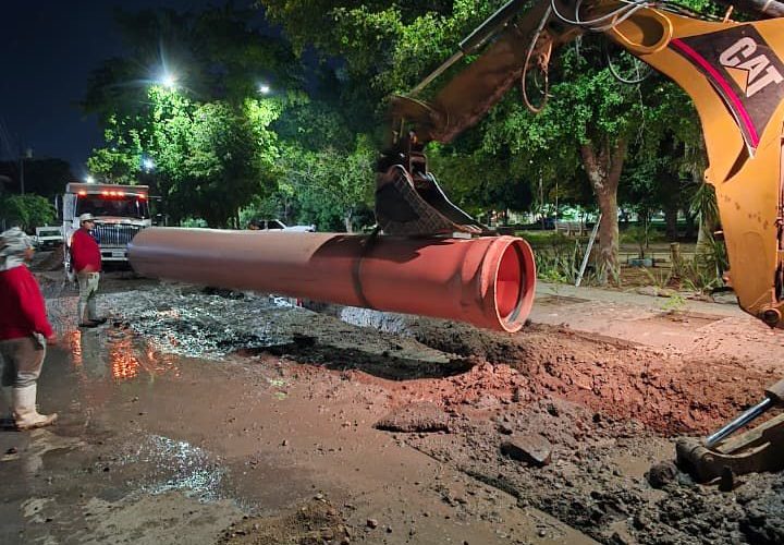 JAPAC refuerza el mantenimiento y la sustitución de drenaje en Culiacán