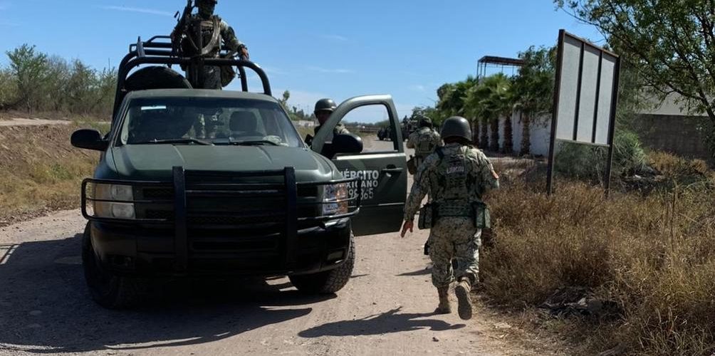 Ejecutan a motociclista frente a fraccionamiento en Valle Alto en #Culiacán