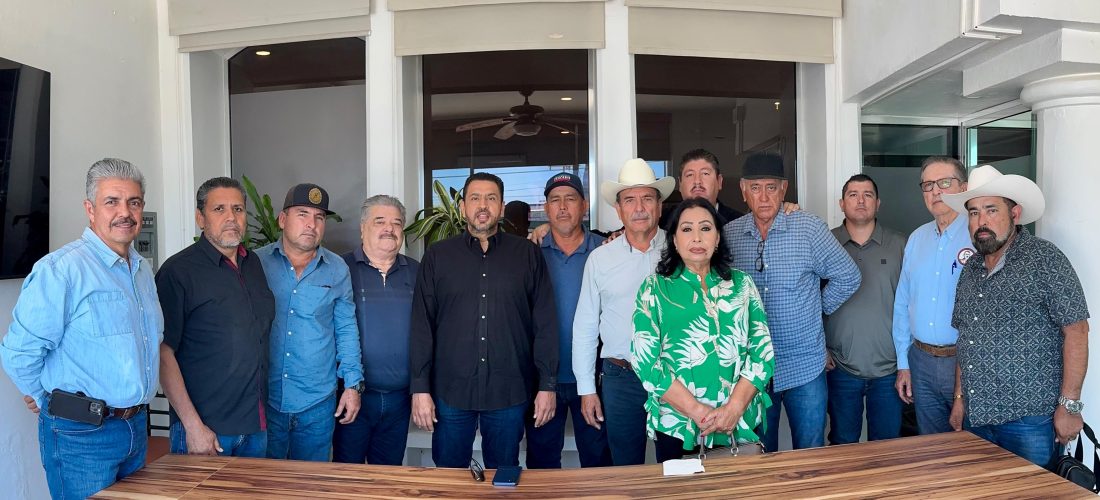 Aceptan dirigentes agrícolas retirarse de casetas de peaje; acudirán junto con el Gobernador a reunión a la Ciudad de México