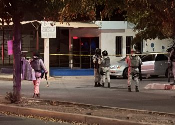 Ejecutan a balazos a un hombre dentro de vehículo en Culiacán