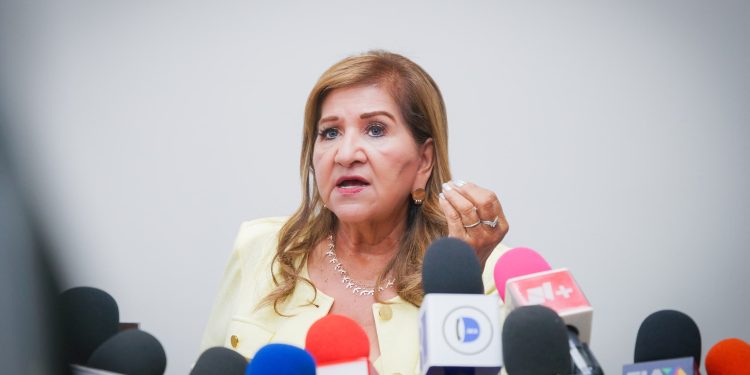 Avanza en Sinaloa agenda legislativa con enfoque en mujeres, transparencia y servicios públicos: Tere Guerra
