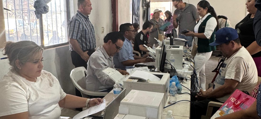 Concluye con éxito los descuentos del SATES en la Brigada del Bienestar del DIF, en El Fuerte, Sinaloa