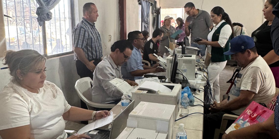 Concluye con éxito los descuentos del SATES en la Brigada del Bienestar del DIF, en El Fuerte, Sinaloa