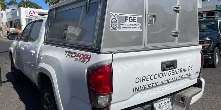 Asesinan a limpiavidrios y hieren a otro en Ciudades Hermanas